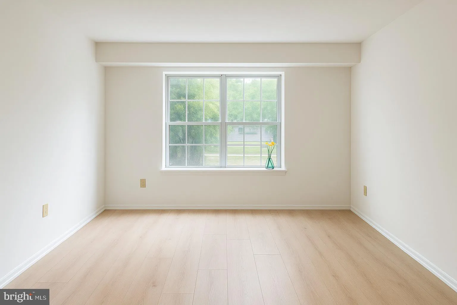 Newtown, Pennsylvania 18940, United States, 2 Bedrooms Bedrooms, ,1 BathroomBathrooms,Residential,Contingent,202088