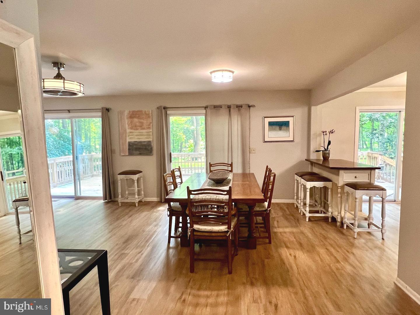12 GREENWOOD SHOALS