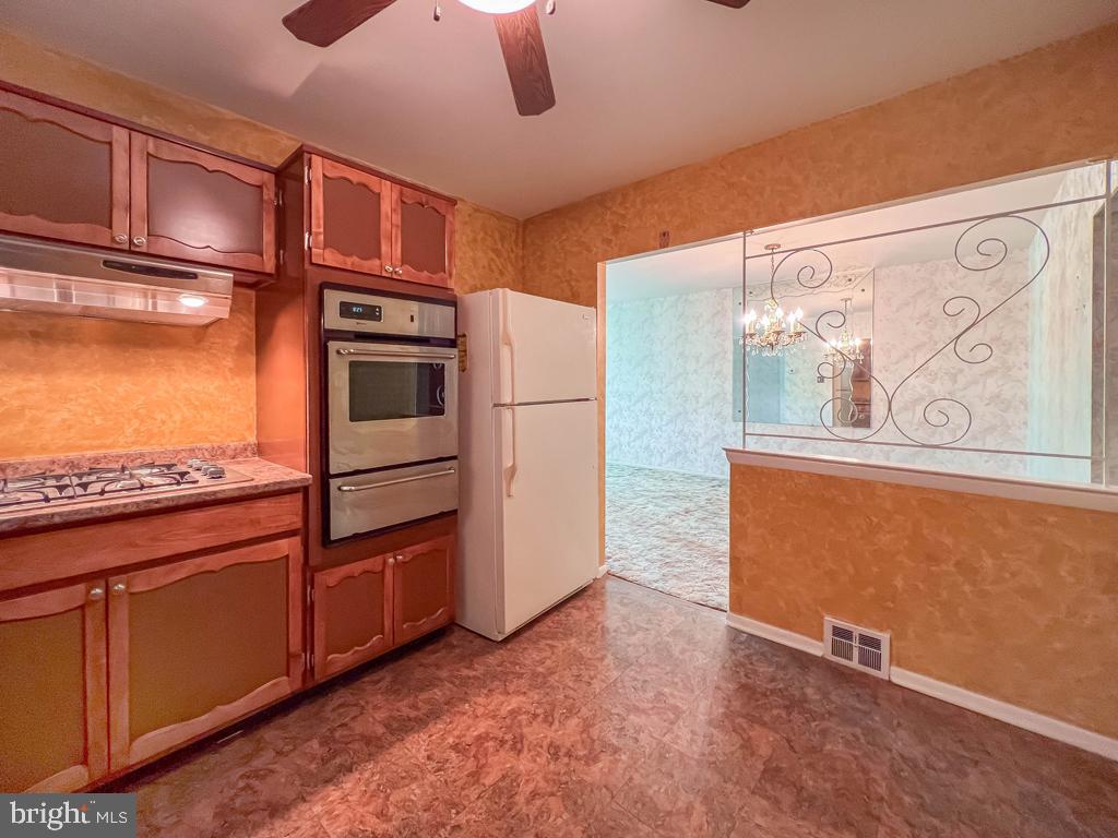 BUSTLETON - Residential