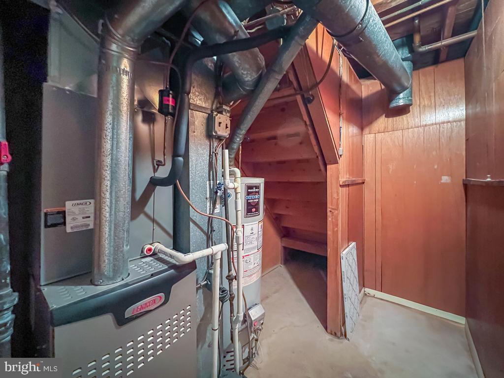 BUSTLETON - Residential