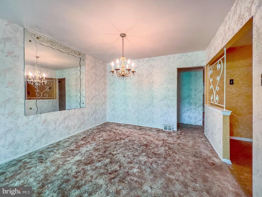 BUSTLETON - Residential