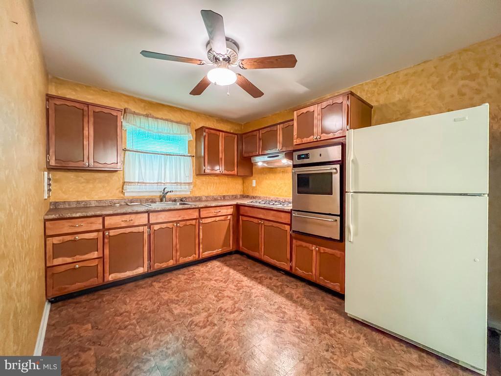 BUSTLETON - Residential