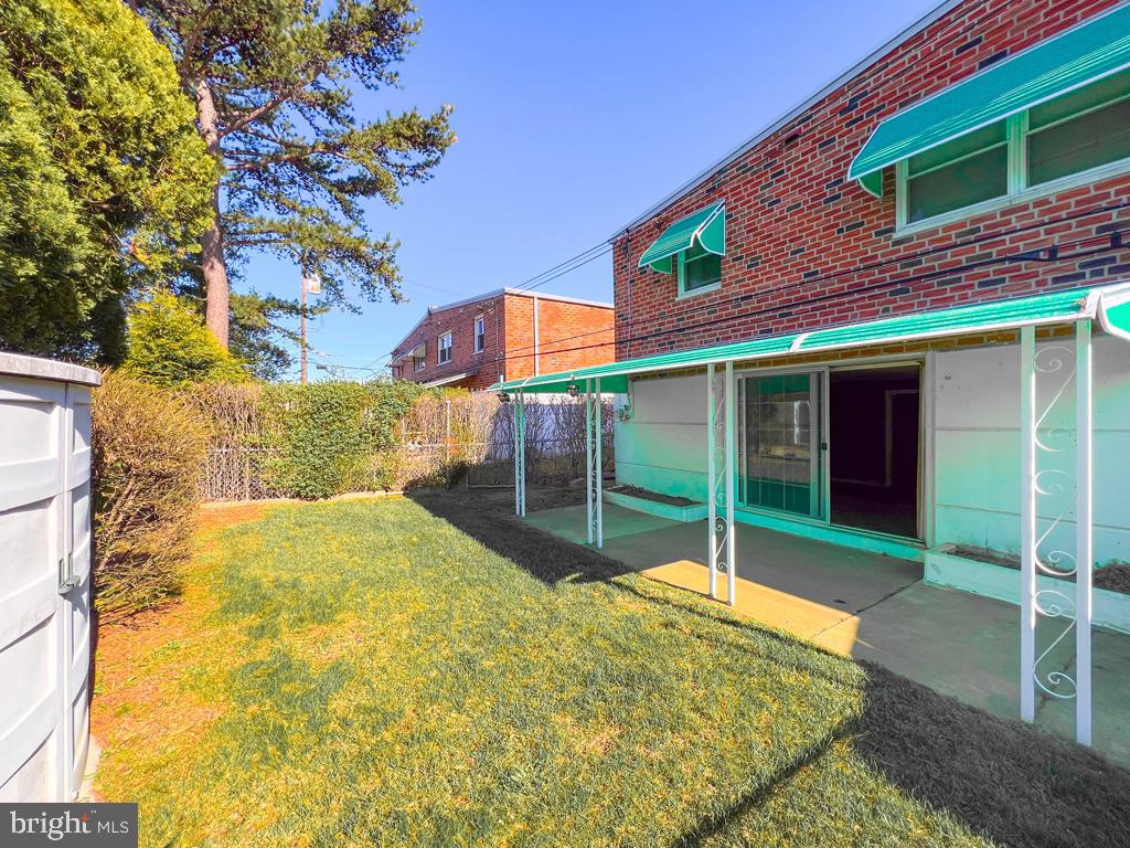 BUSTLETON - Residential