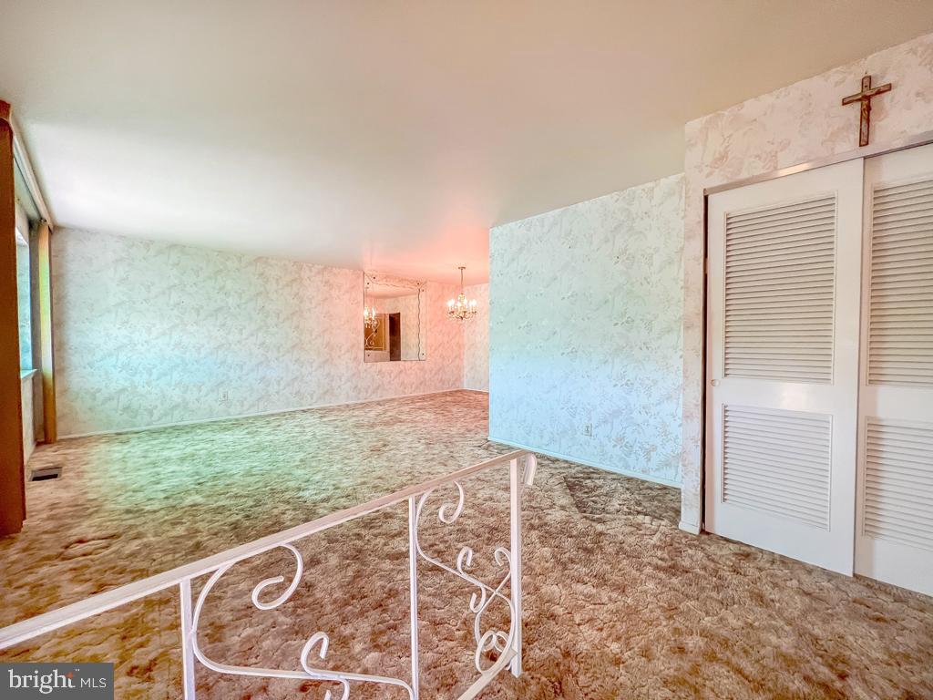 BUSTLETON - Residential