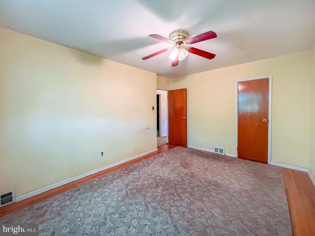 BUSTLETON - Residential