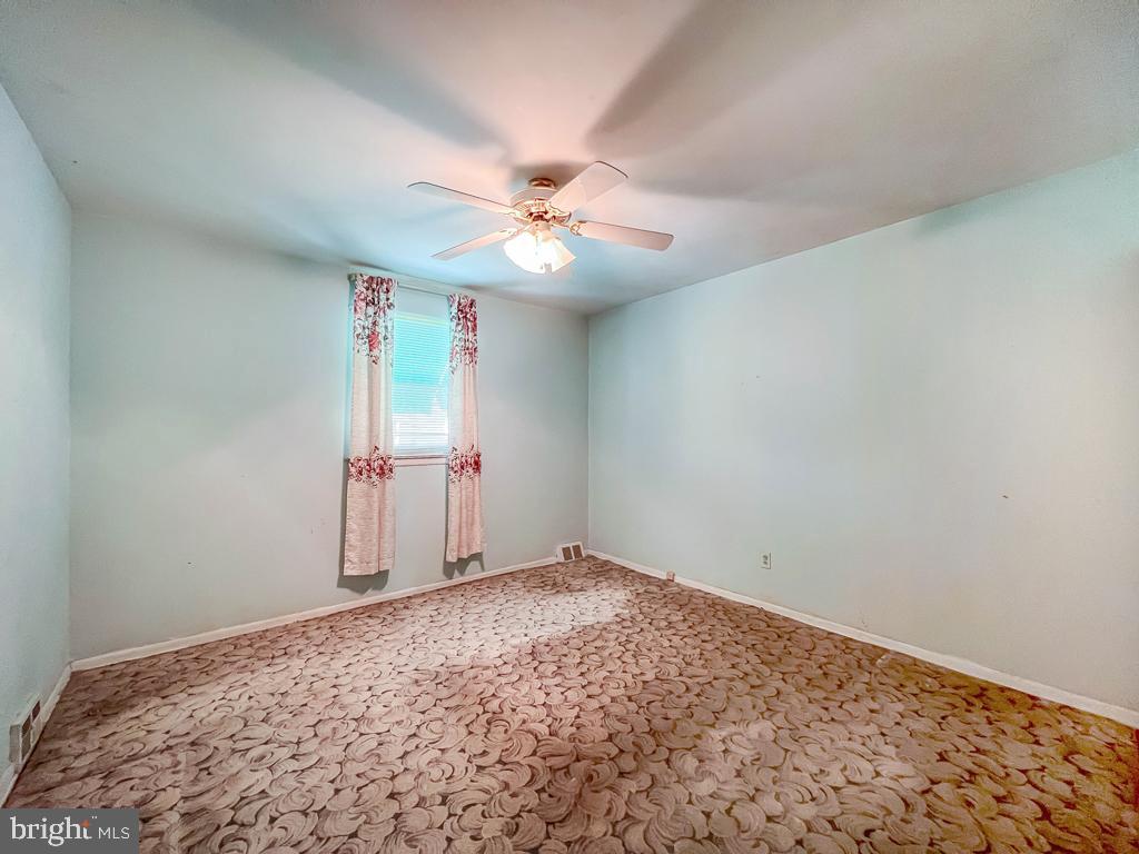 BUSTLETON - Residential