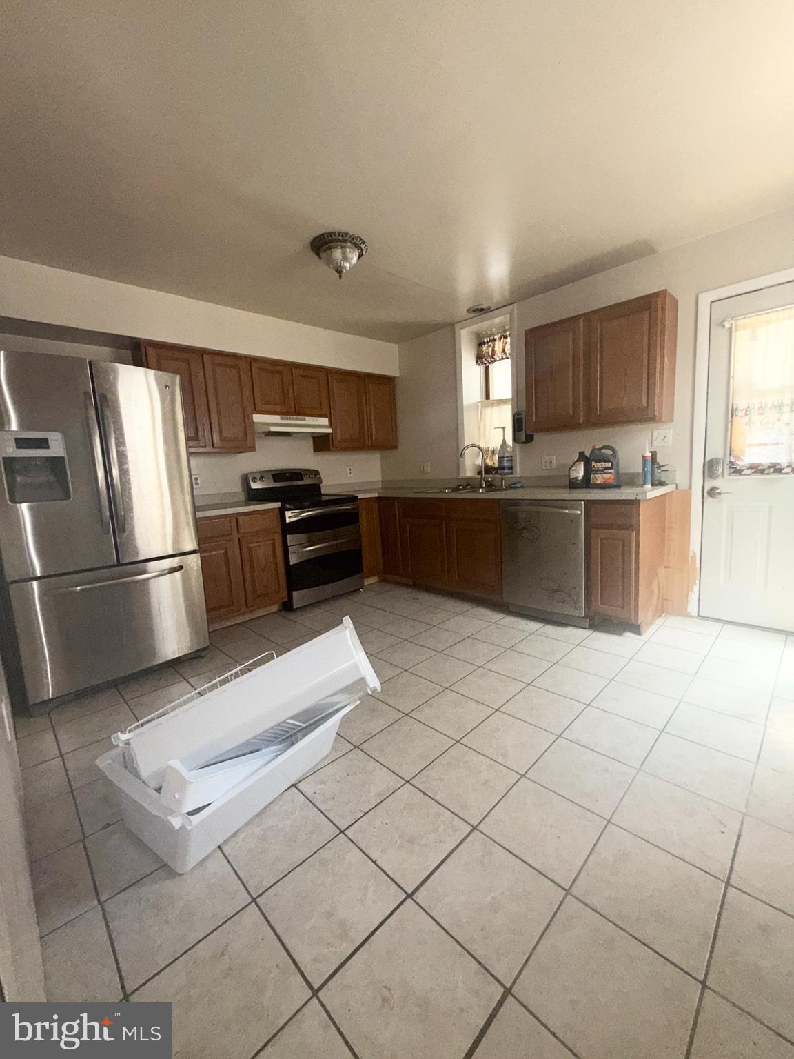 65 N 18TH STREET