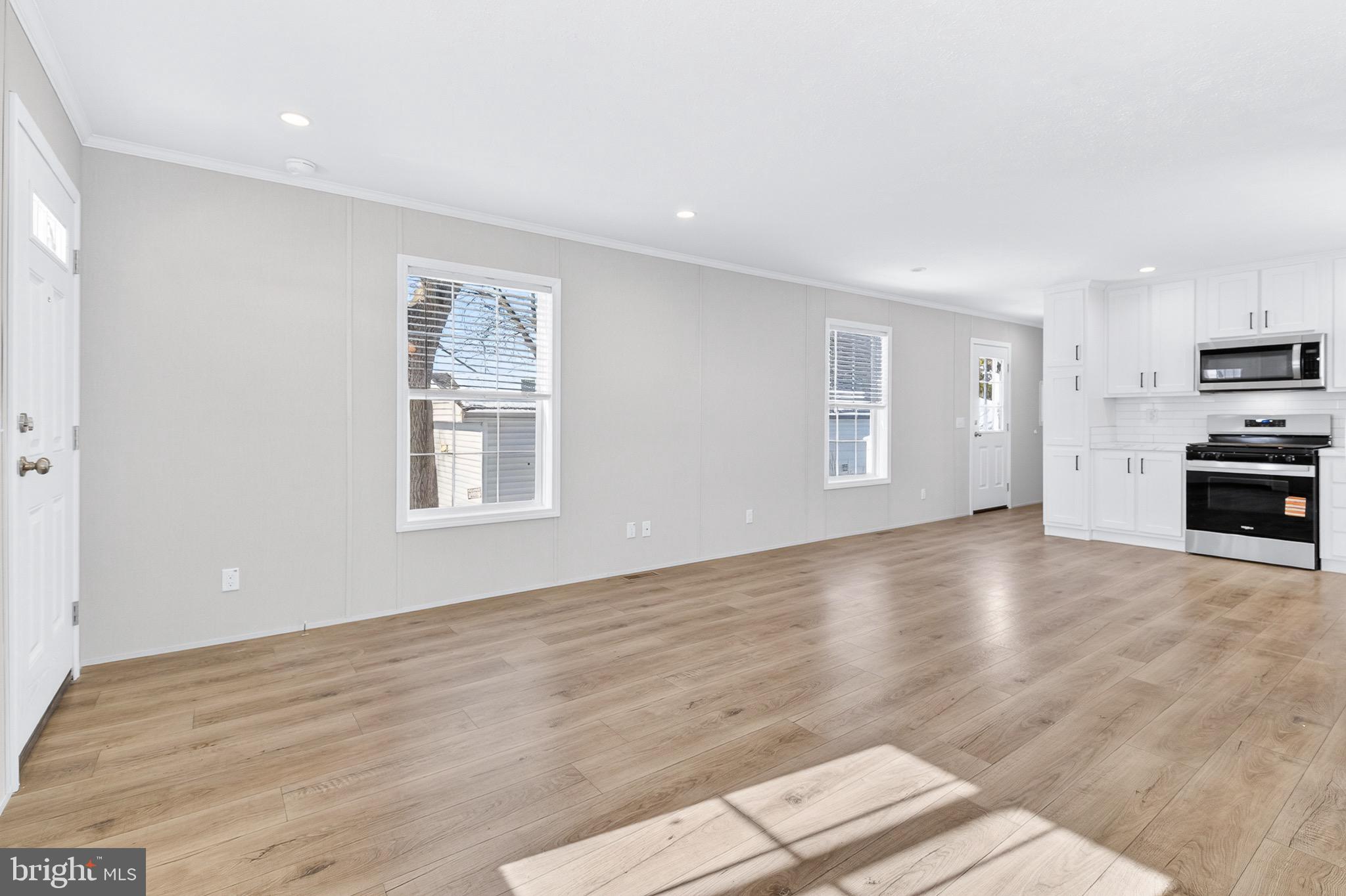 GREENFIELD - Residential