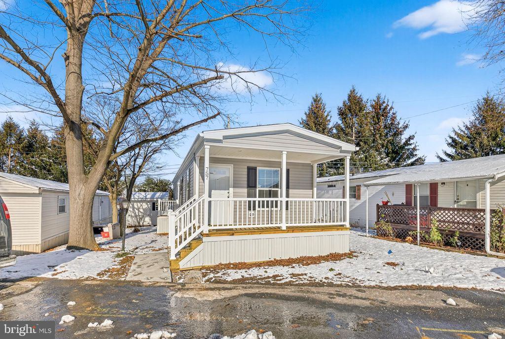 Photo of 757 Nancy Lane, LANCASTER, PA 17601 (MLS # PALA2080908)