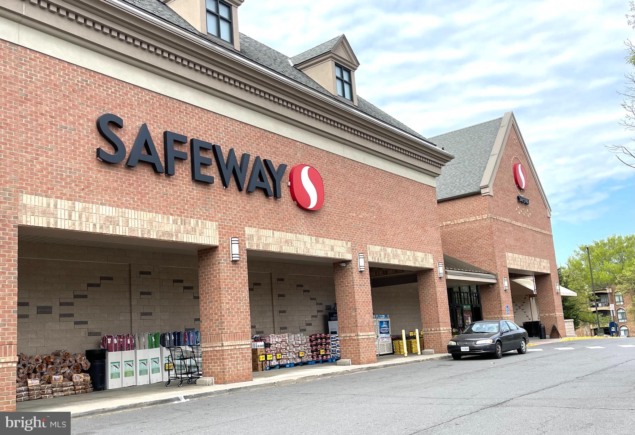 THE WESTERLIES - Residential Lease