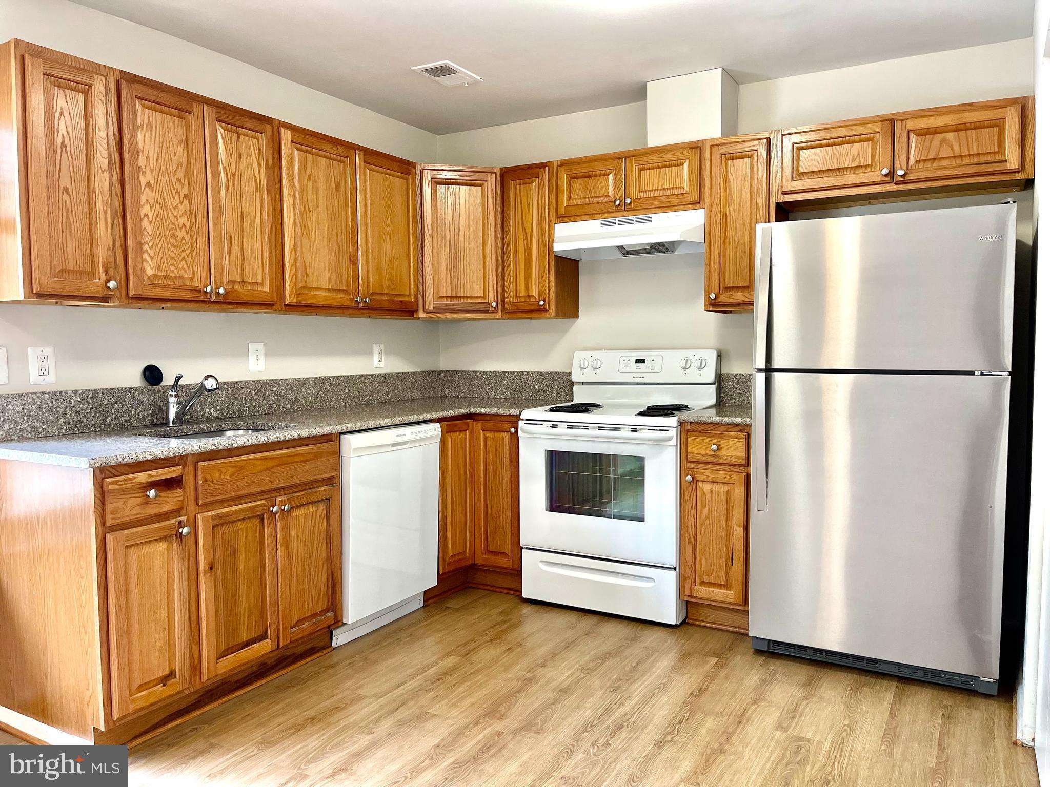 THE WESTERLIES - Residential Lease