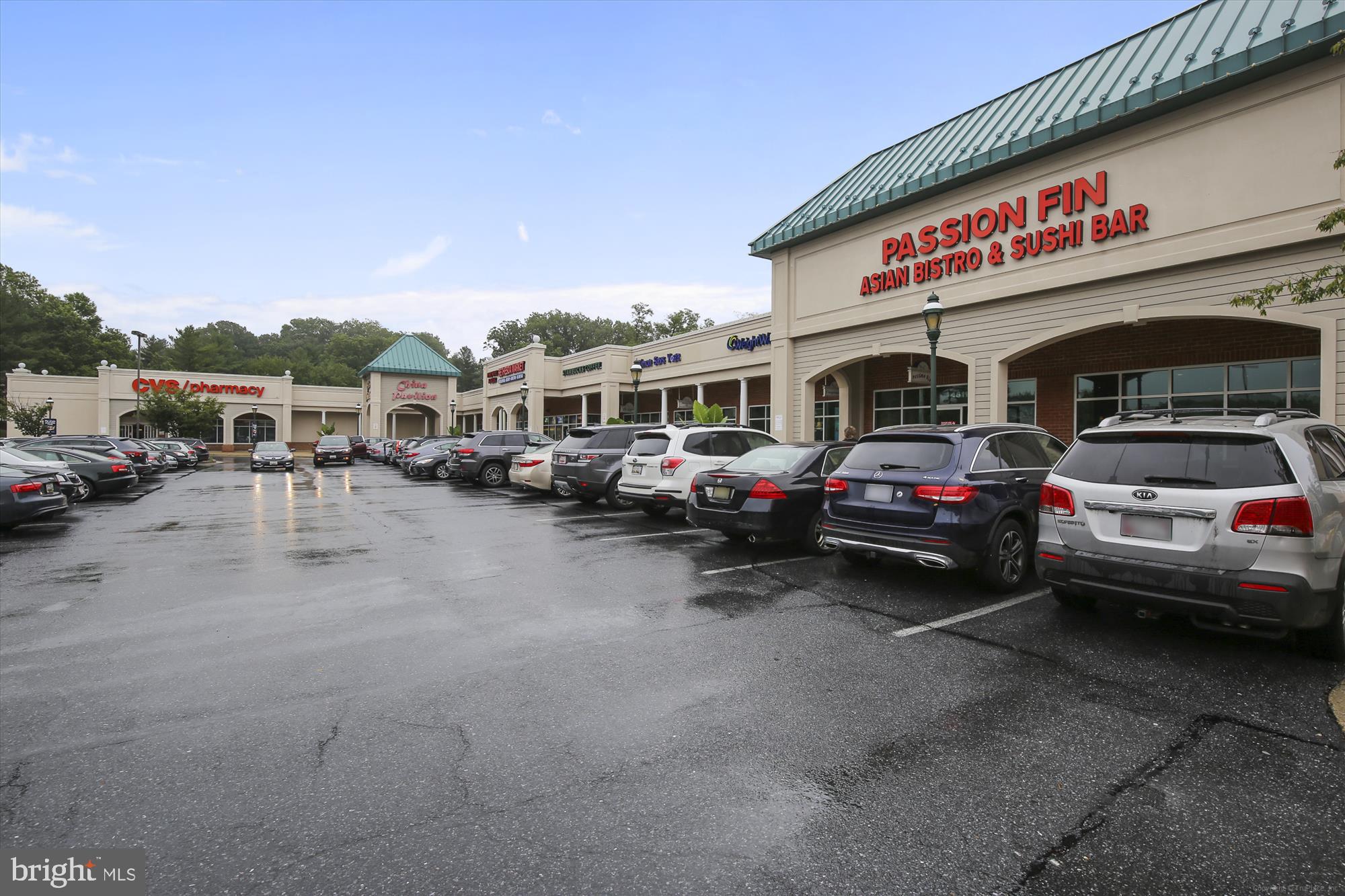 SUMNER VILLAGE - Residential