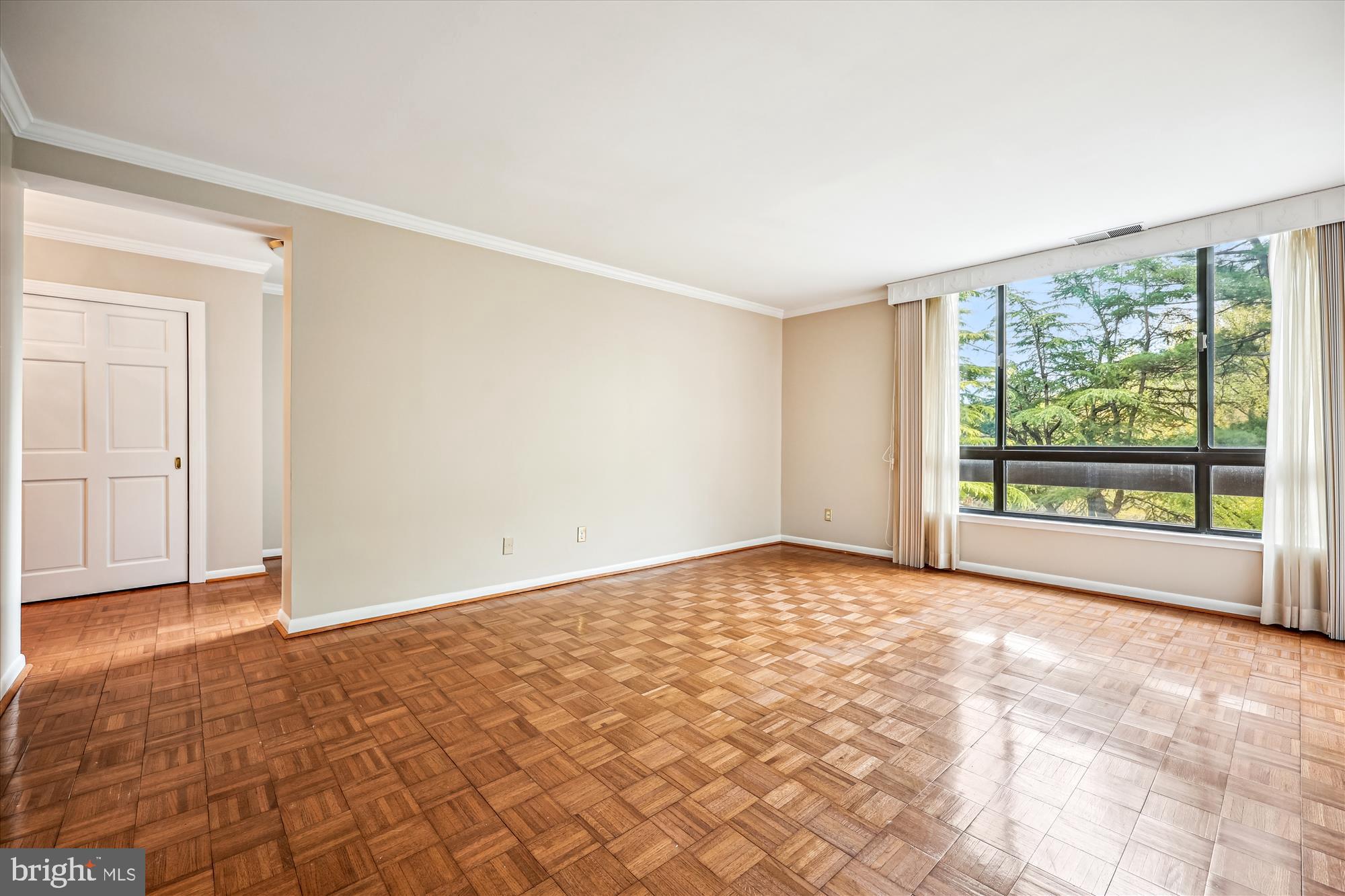 SUMNER VILLAGE - Residential