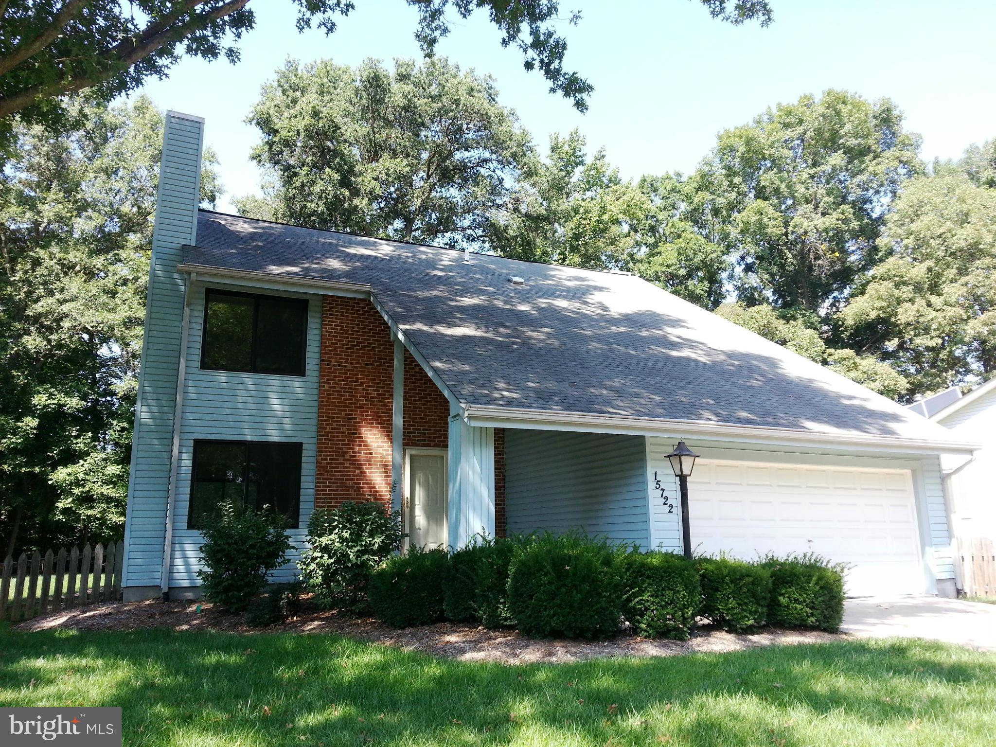 COUNTRY CLUB - Residential