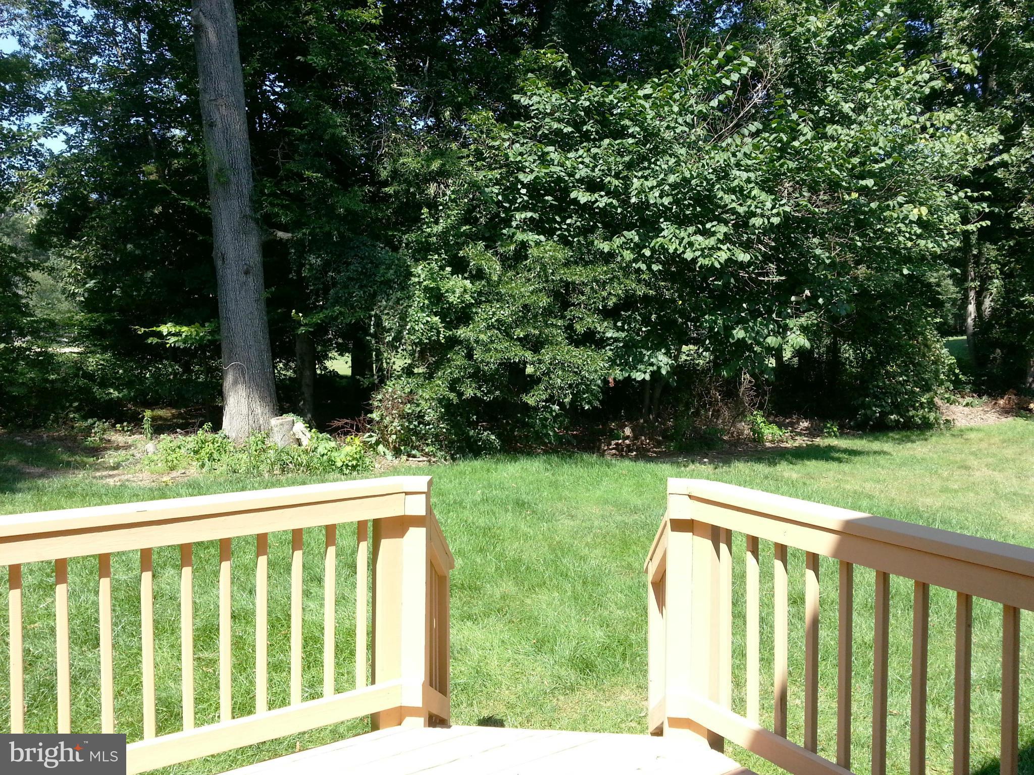 COUNTRY CLUB - Residential