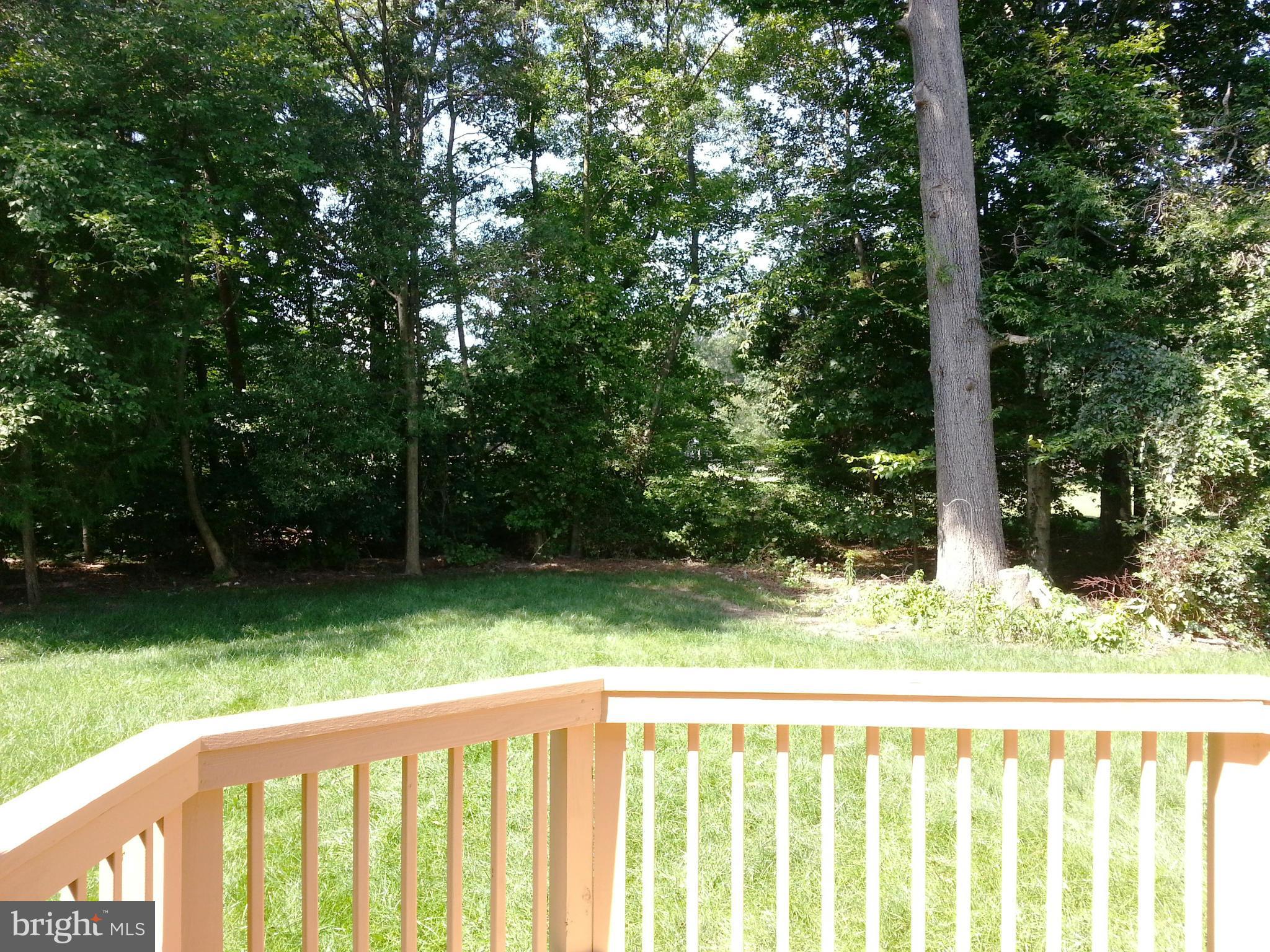 COUNTRY CLUB - Residential