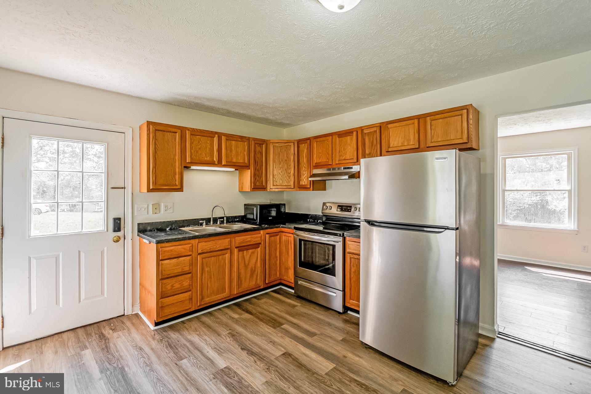 9577 ROYS LANE