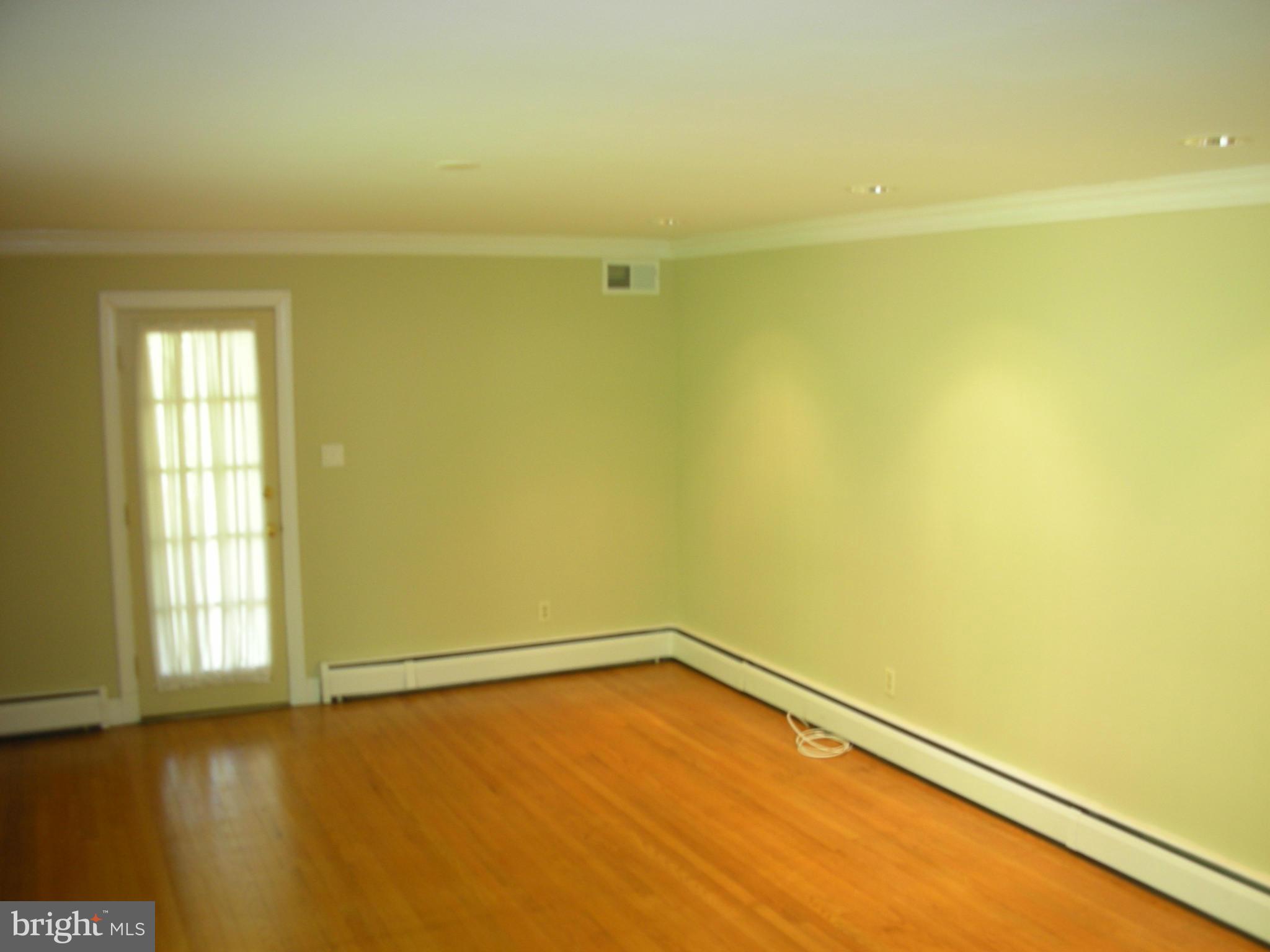 RIVERCREST - Residential Lease