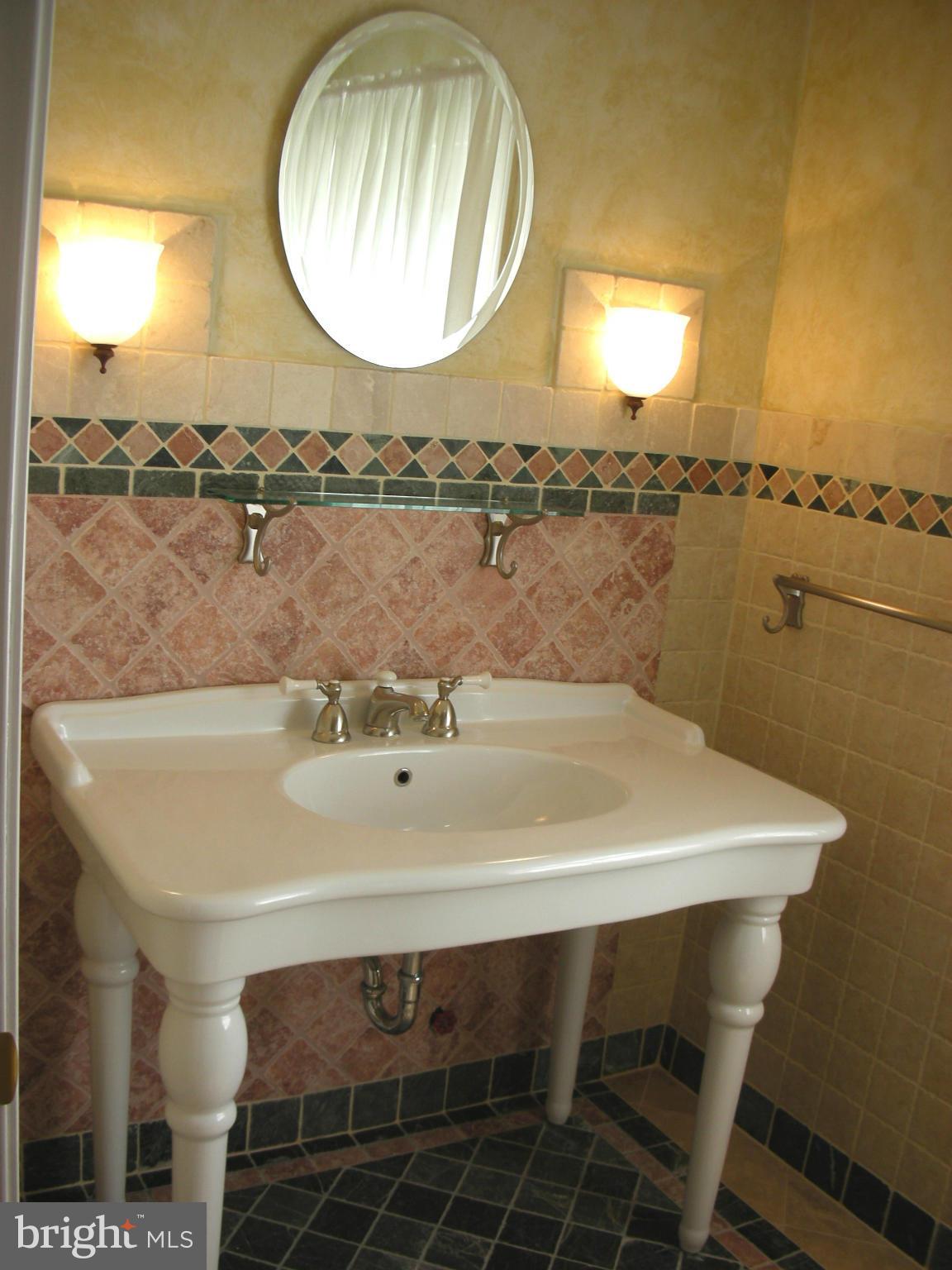 RIVERCREST - Residential Lease