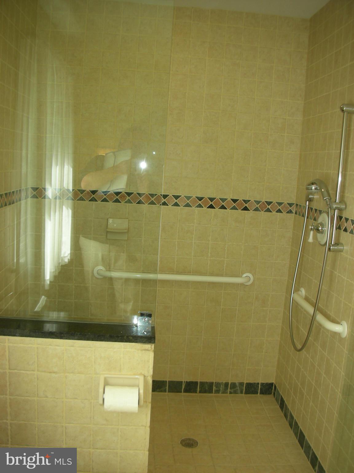 RIVERCREST - Residential Lease