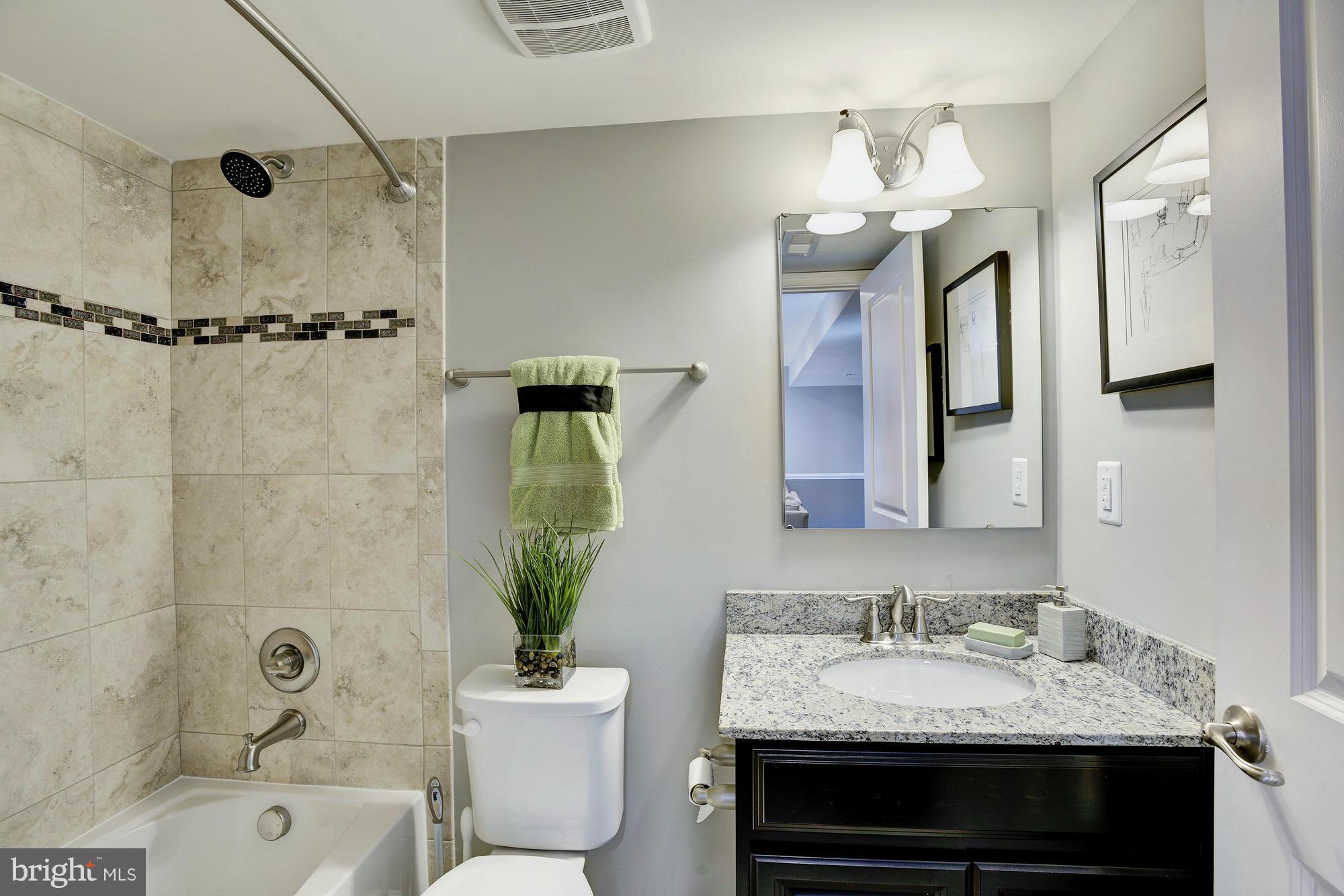 FIELDCREST - Residential