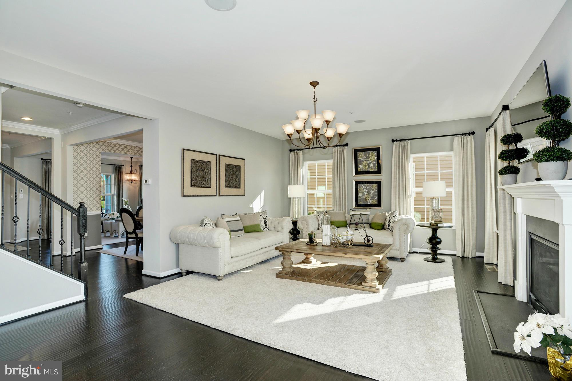 FIELDCREST - Residential