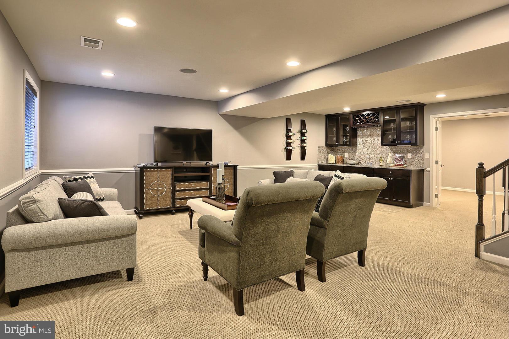 FIELDCREST - Residential