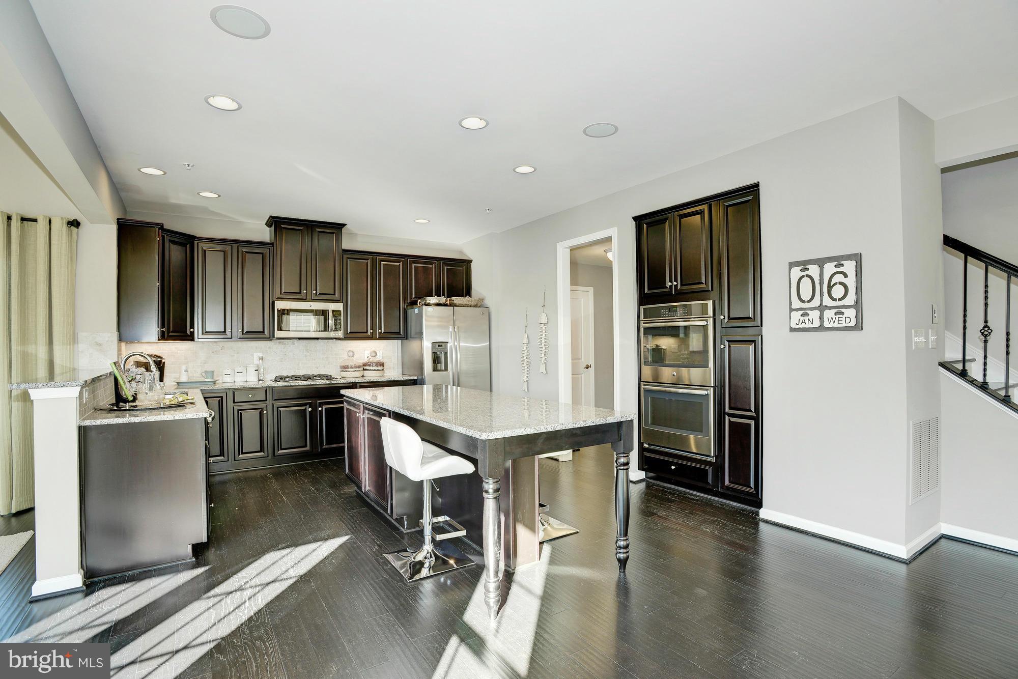 FIELDCREST - Residential