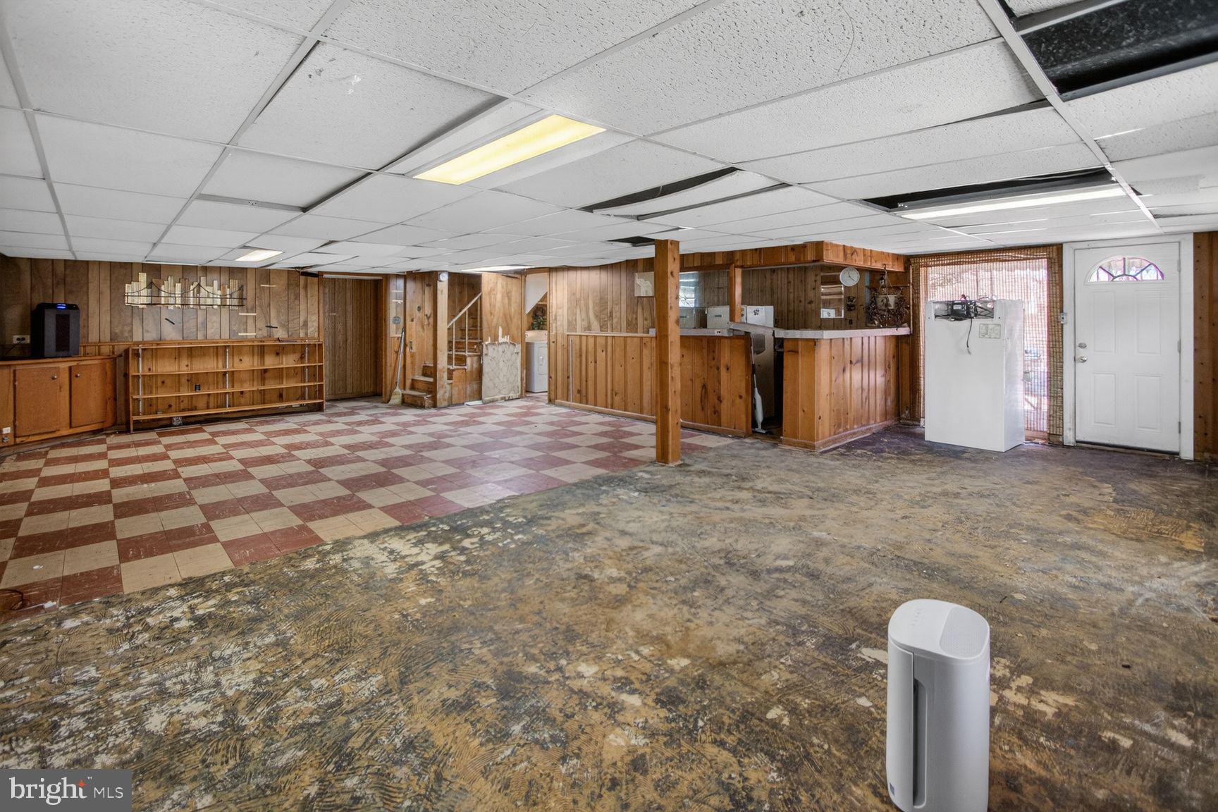 RAY PARK ESTATES - Residential