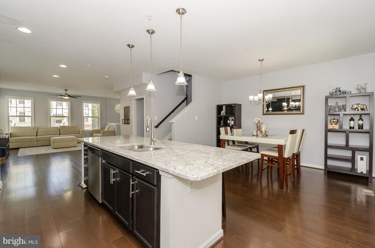 HOLLY RIDGE - Residential Lease