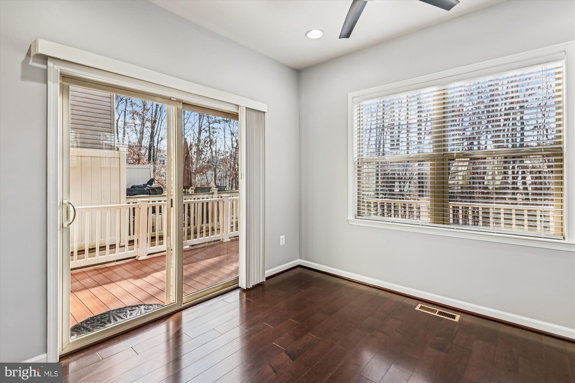 HOLLY RIDGE - Residential Lease