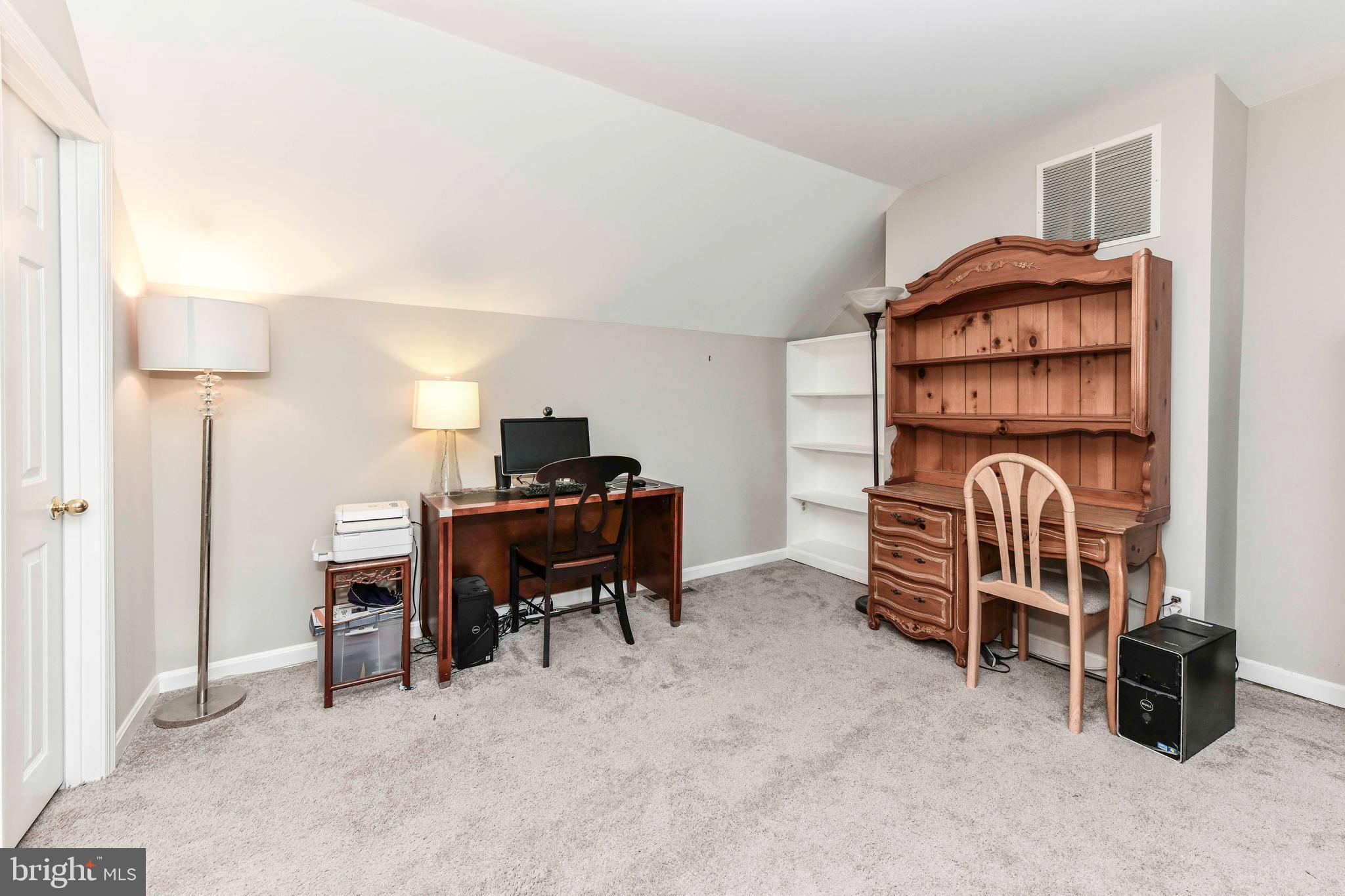 GREENWAY FARM - Residential Lease