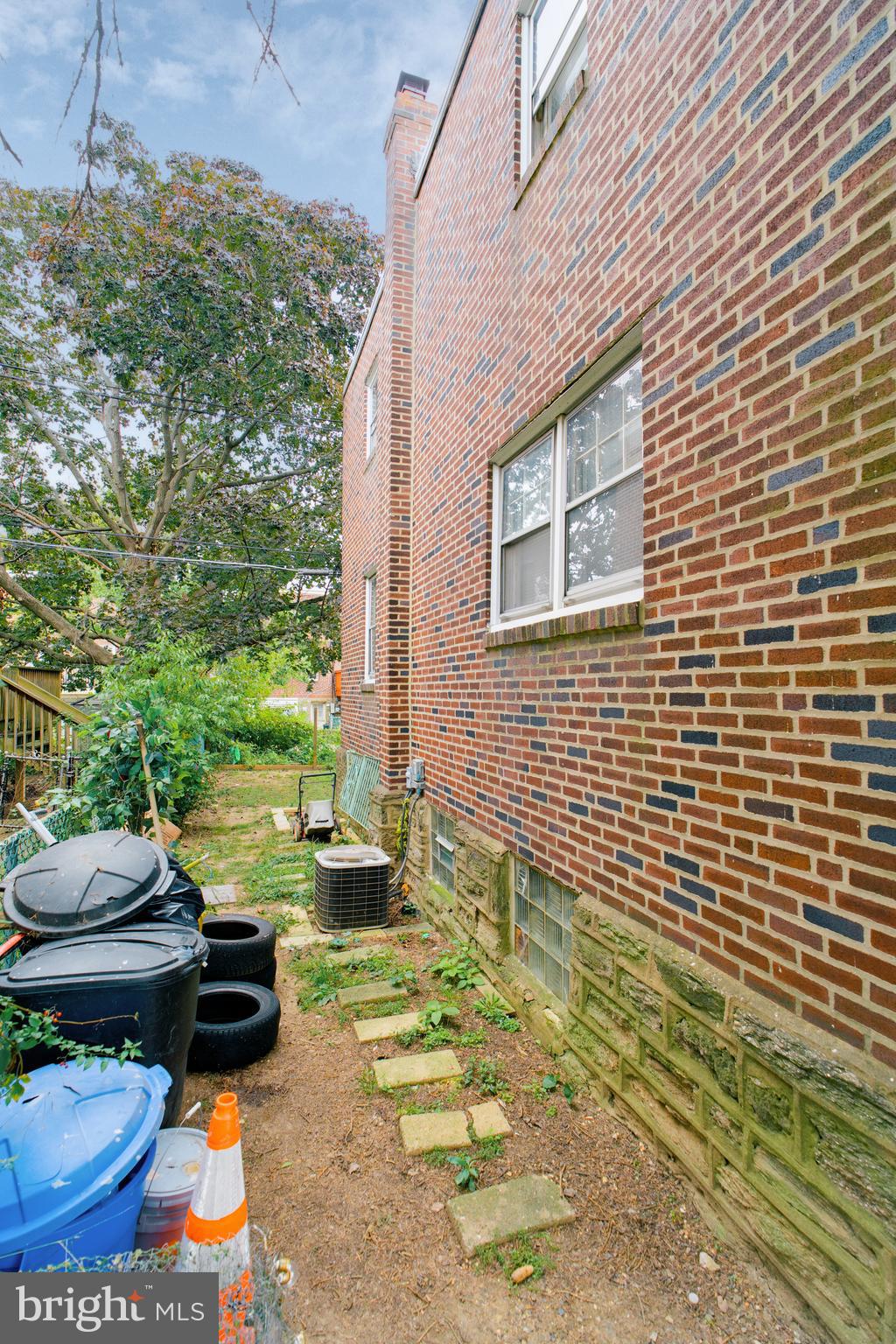 HOLMESBURG - Residential