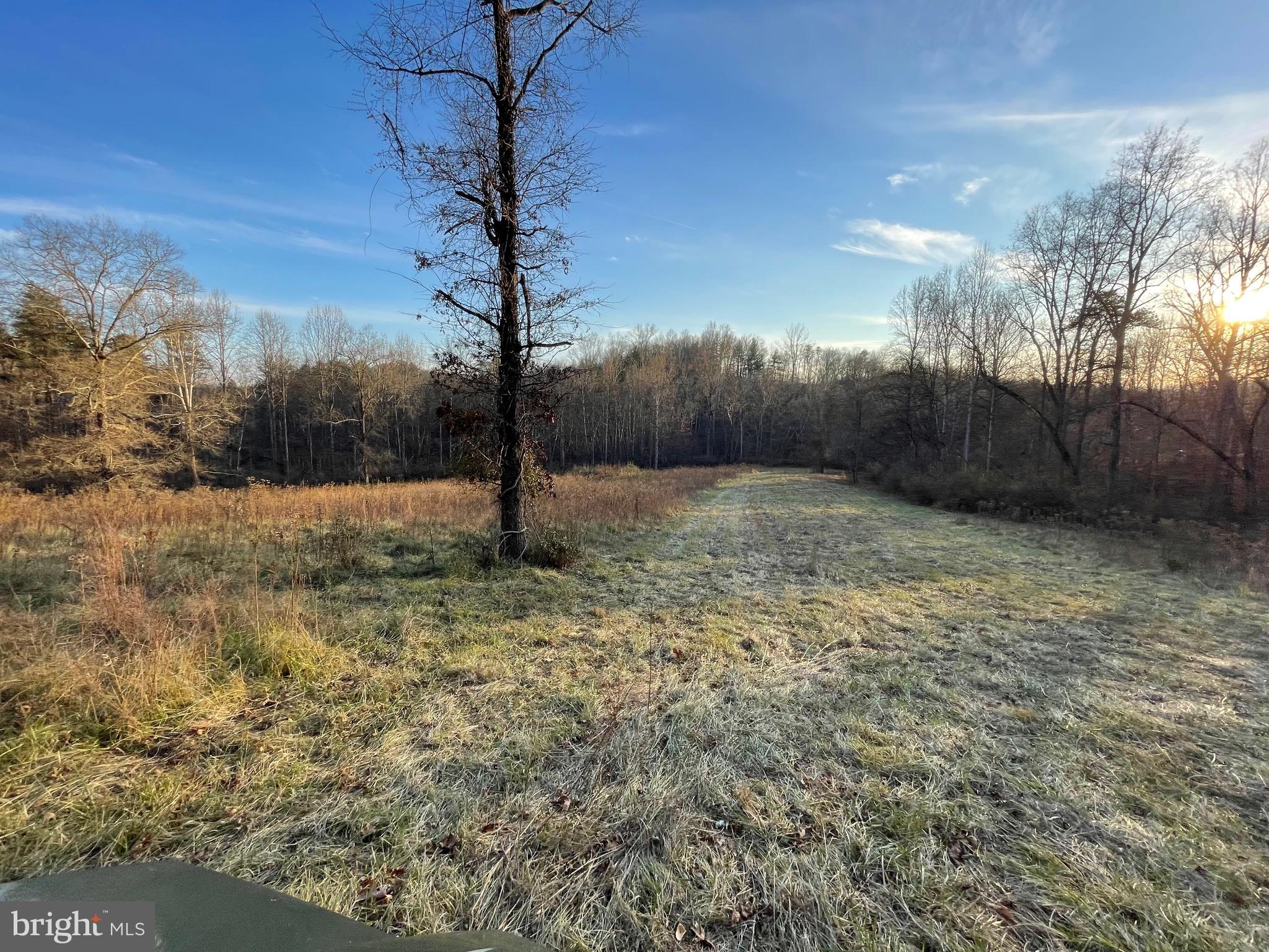 PEYTON FARMS - Residential