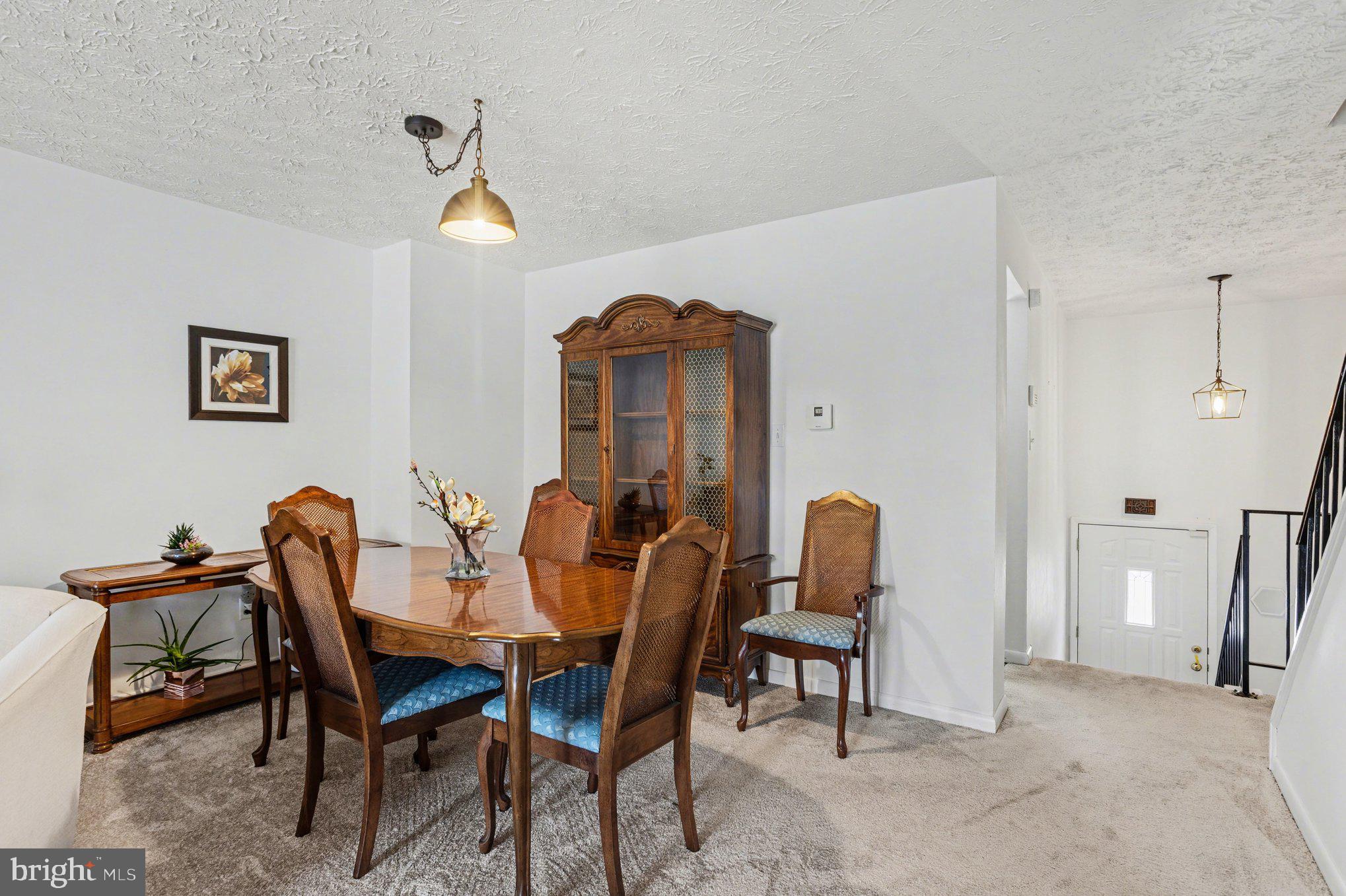 OAK LANDING - Residential
