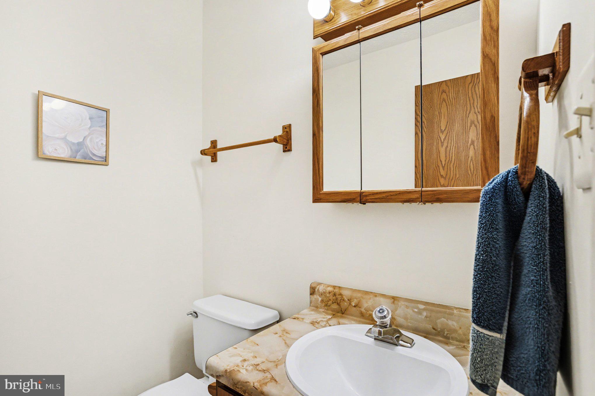 OAK LANDING - Residential