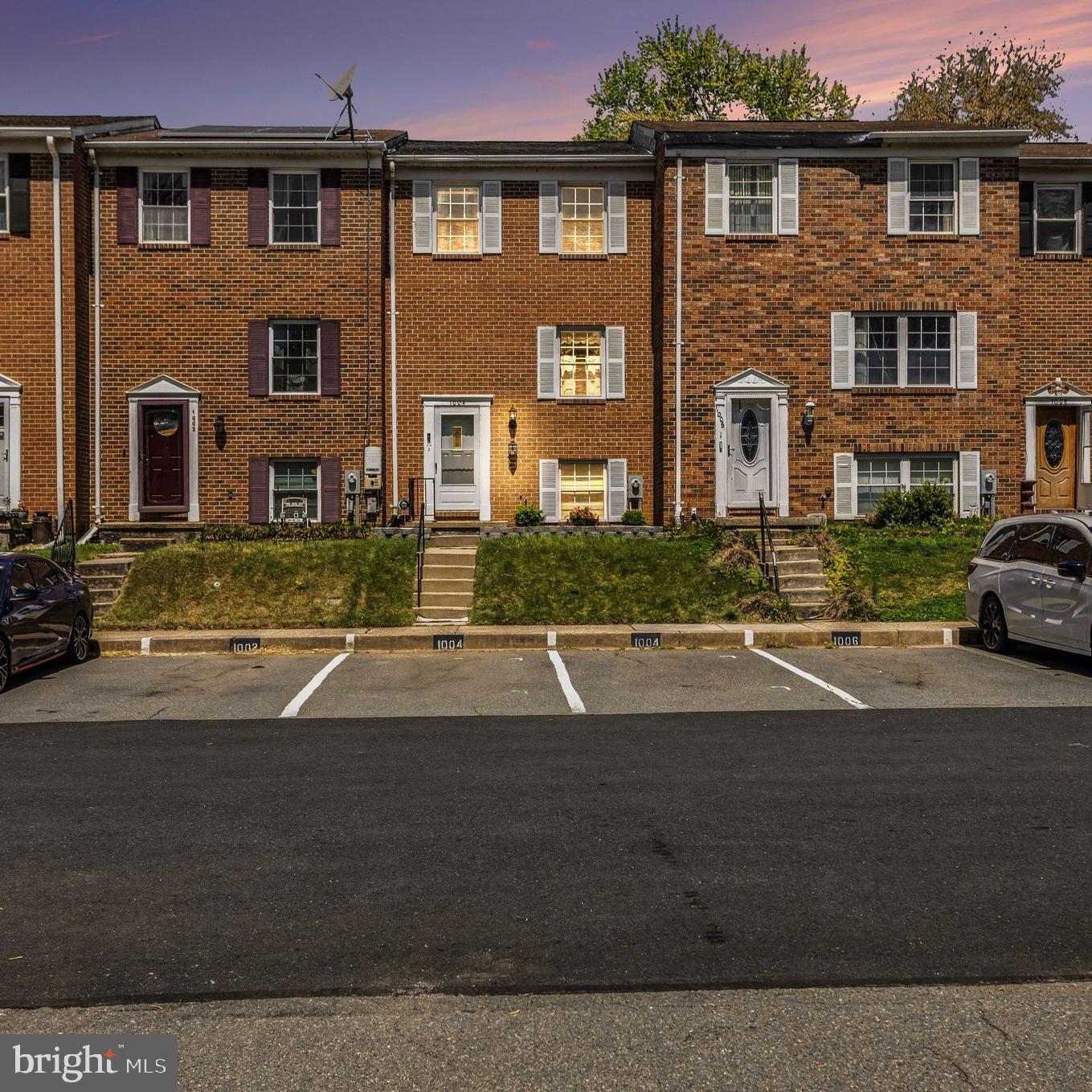 1004 LAKE FRONT DRIVE