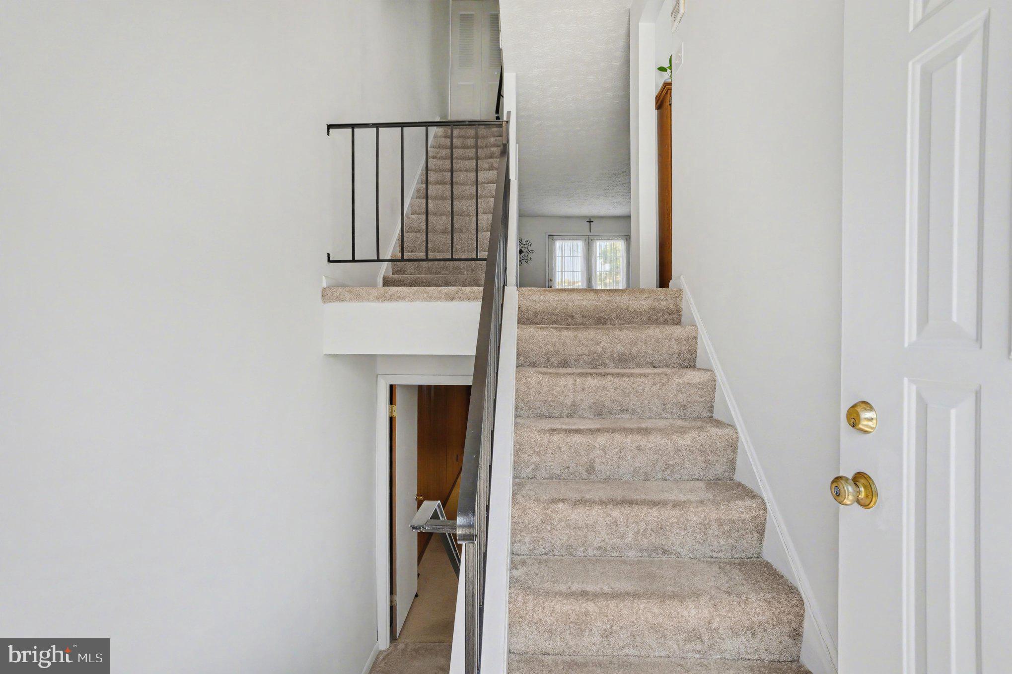 1004 LAKE FRONT DRIVE