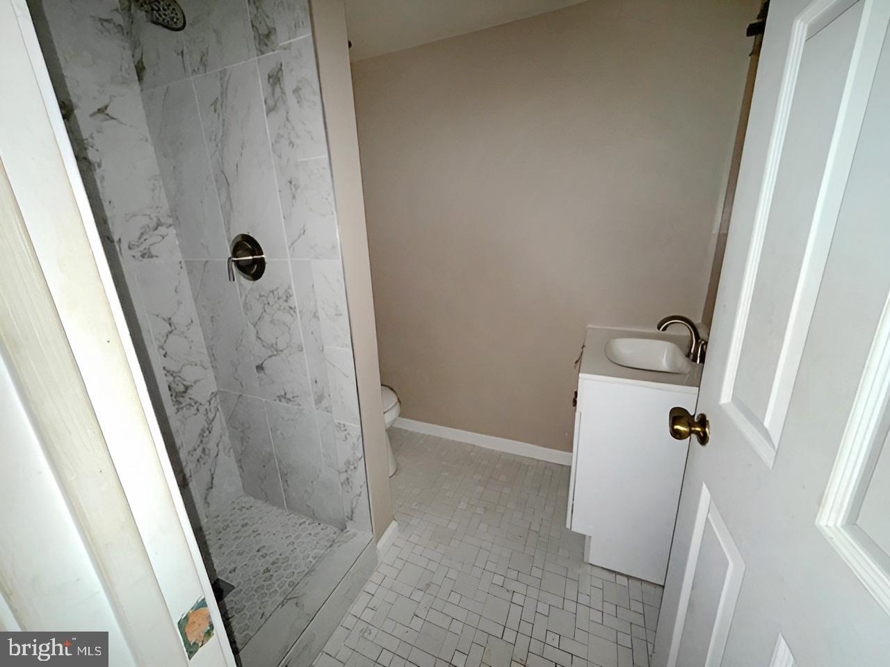 GEORGIAN COLONIES - Residential