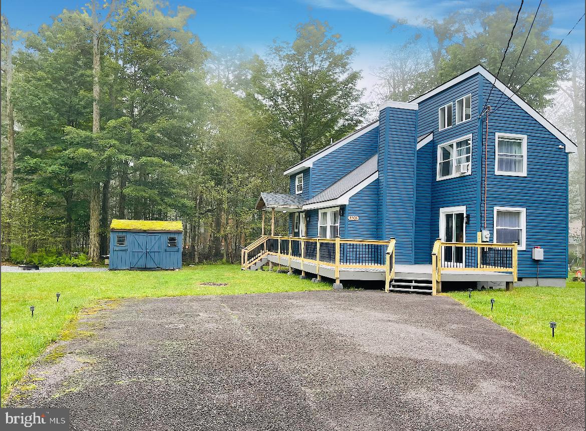 1216 WINDING WAY