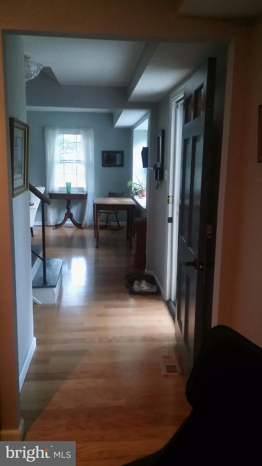 MONTPELIER - Residential