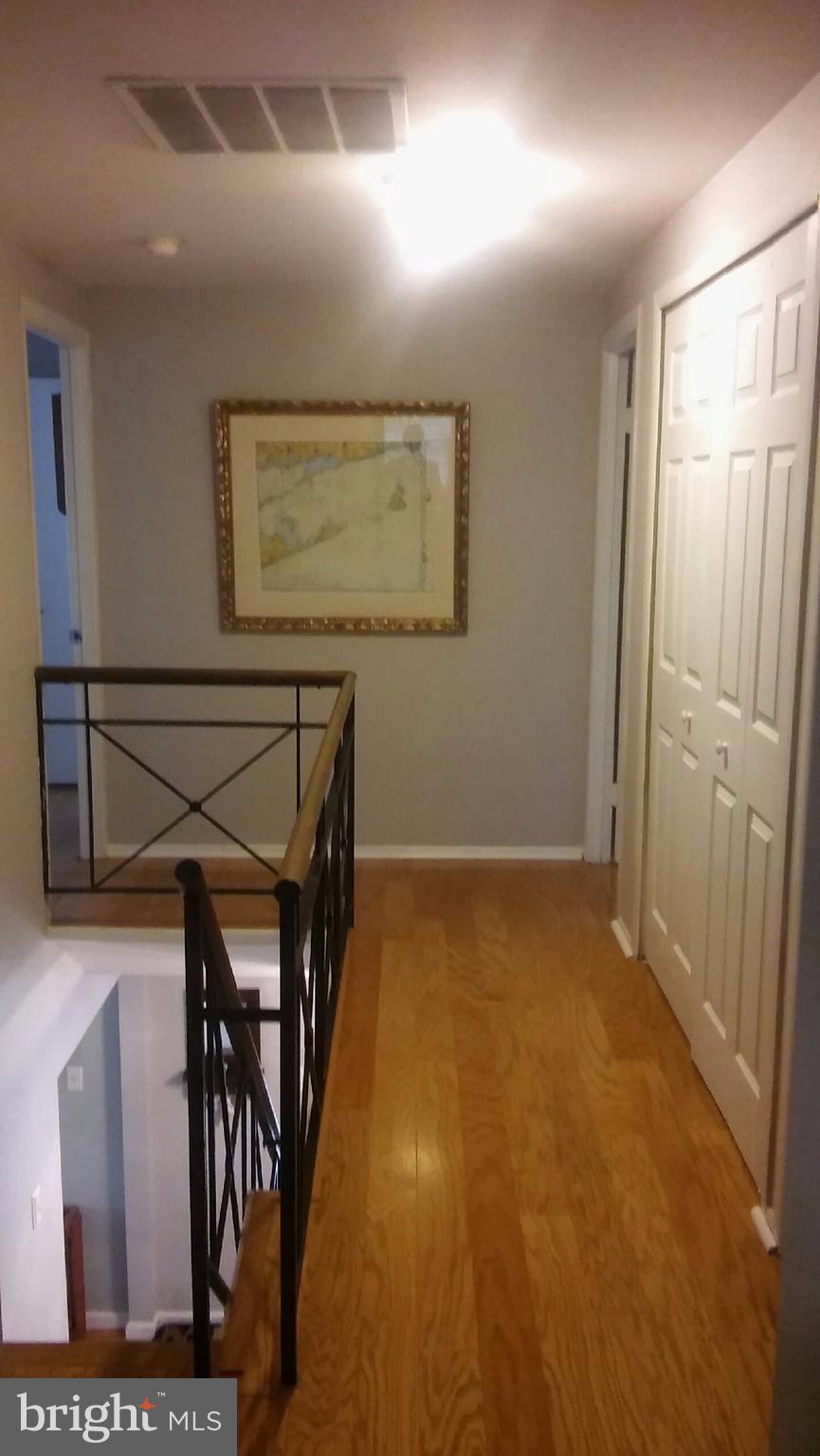 MONTPELIER - Residential