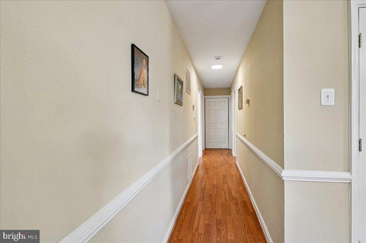 1403 SAUNDERS WAY