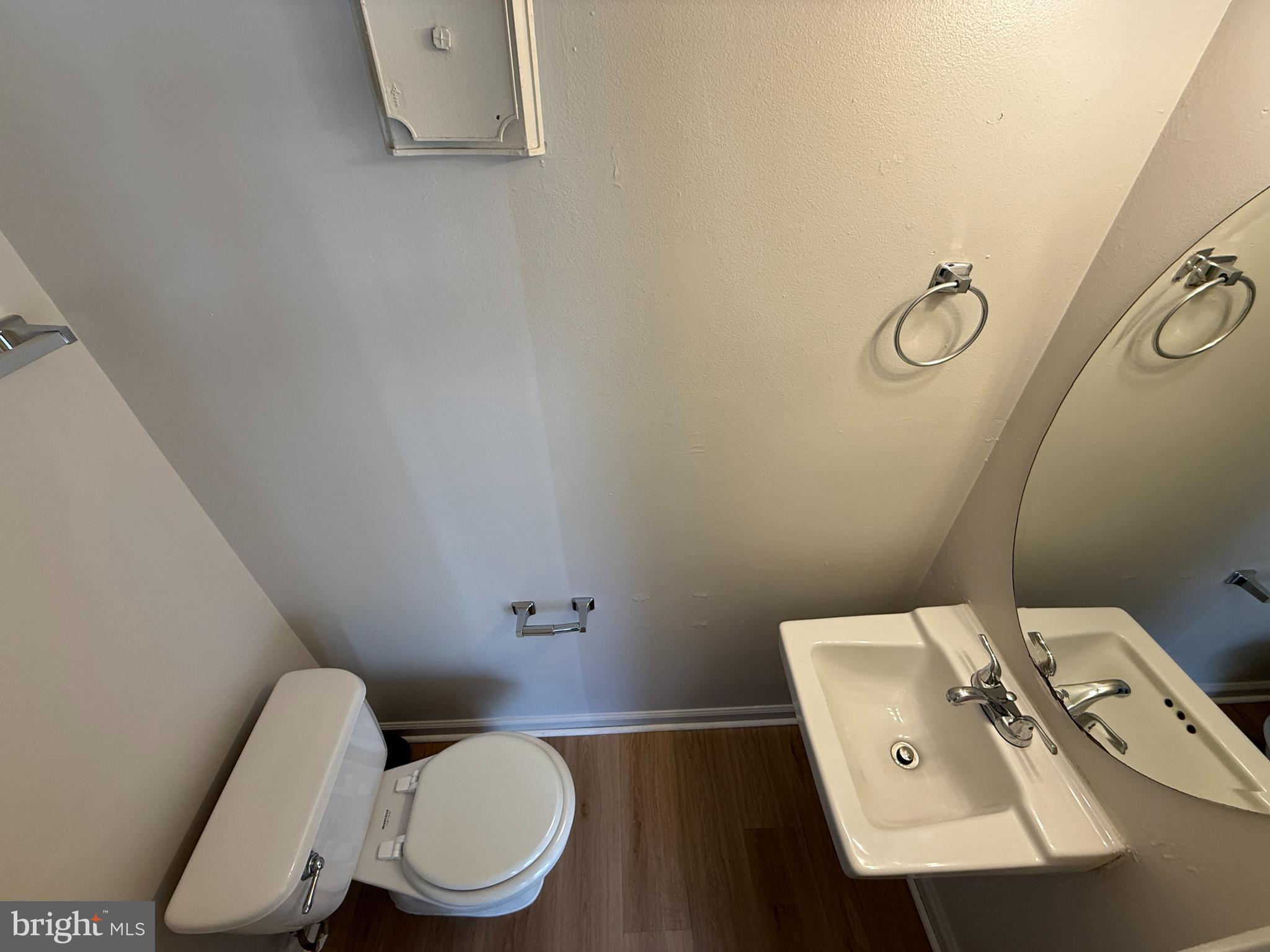 OLDE FORGE - Residential Lease