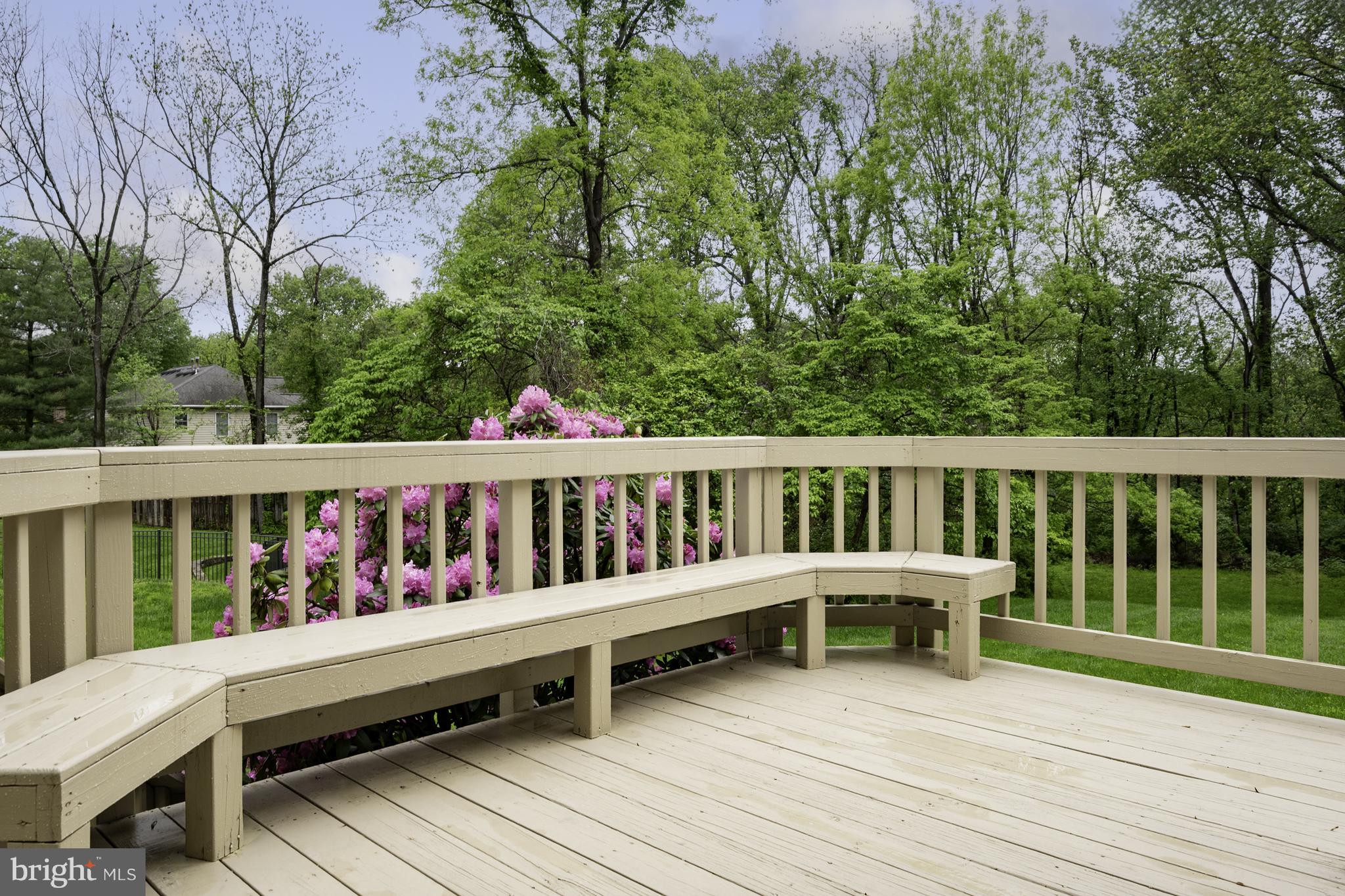 WAYSIDE - Residential