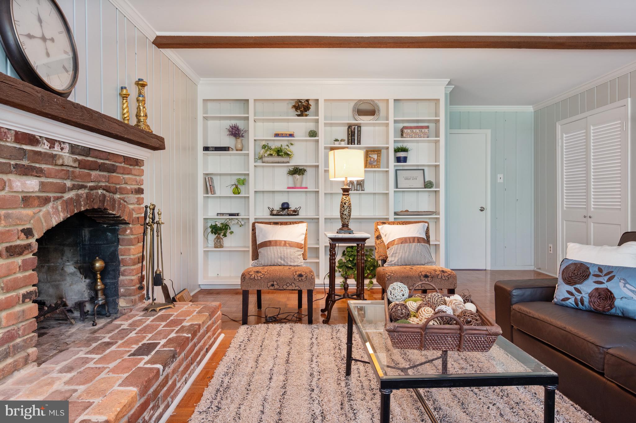 WAYSIDE - Residential