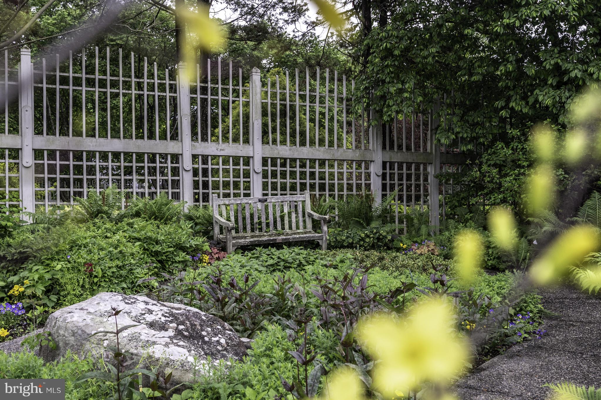 WAYSIDE - Residential