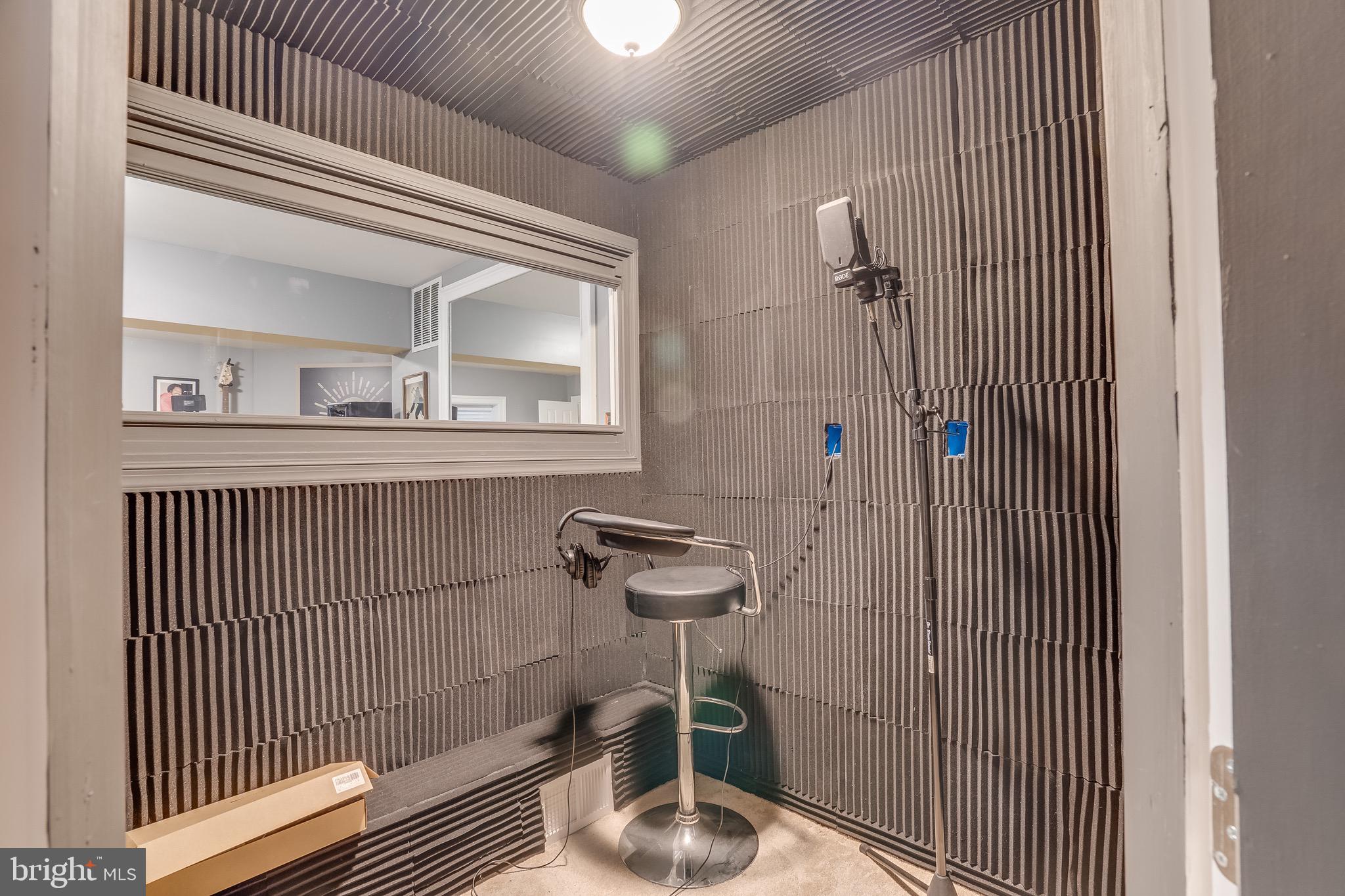 QUAILWOOD - Residential