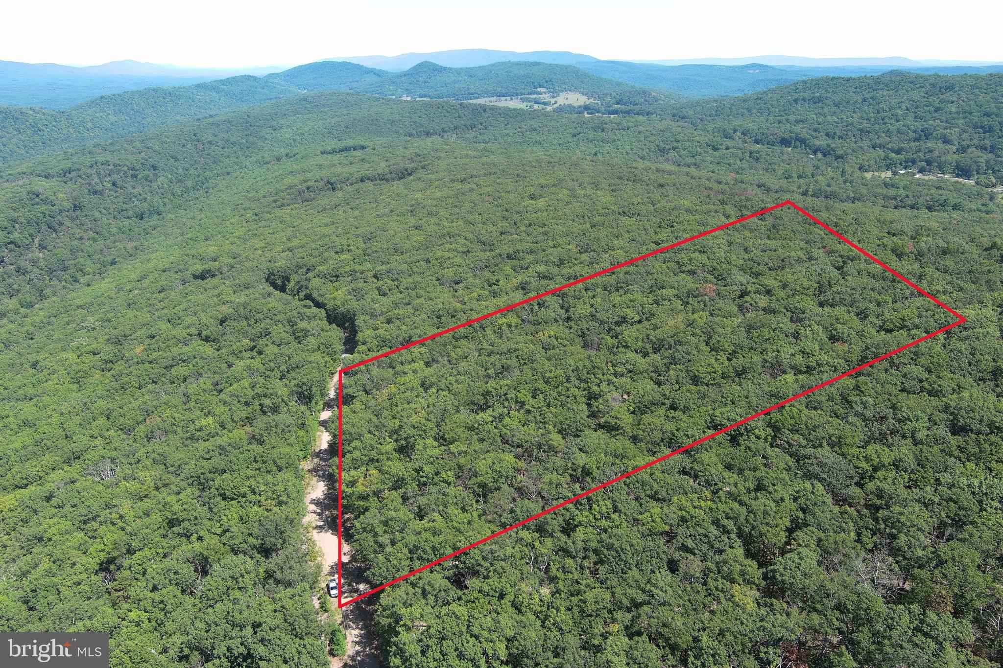 CABIN AT CAPON BRIDGE - Land