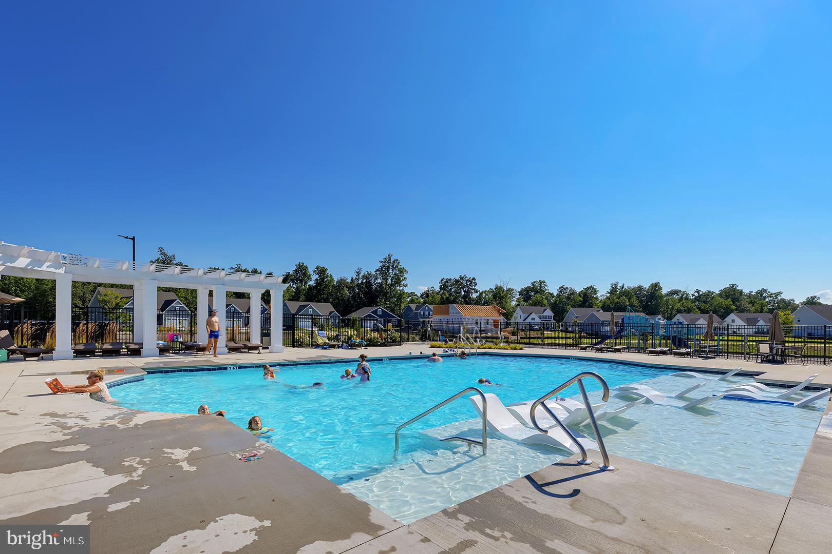 COMPASS POINT - Residential